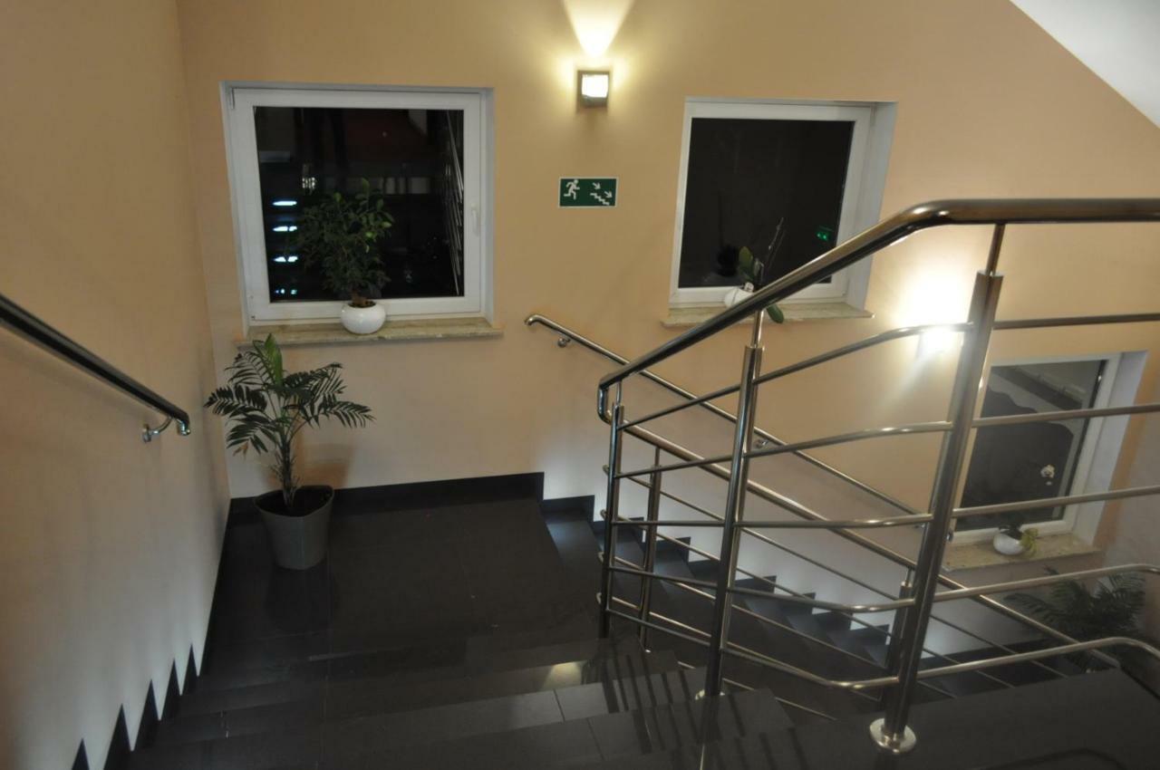 Hotel Pauza Radzyn Podlaski Exterior foto